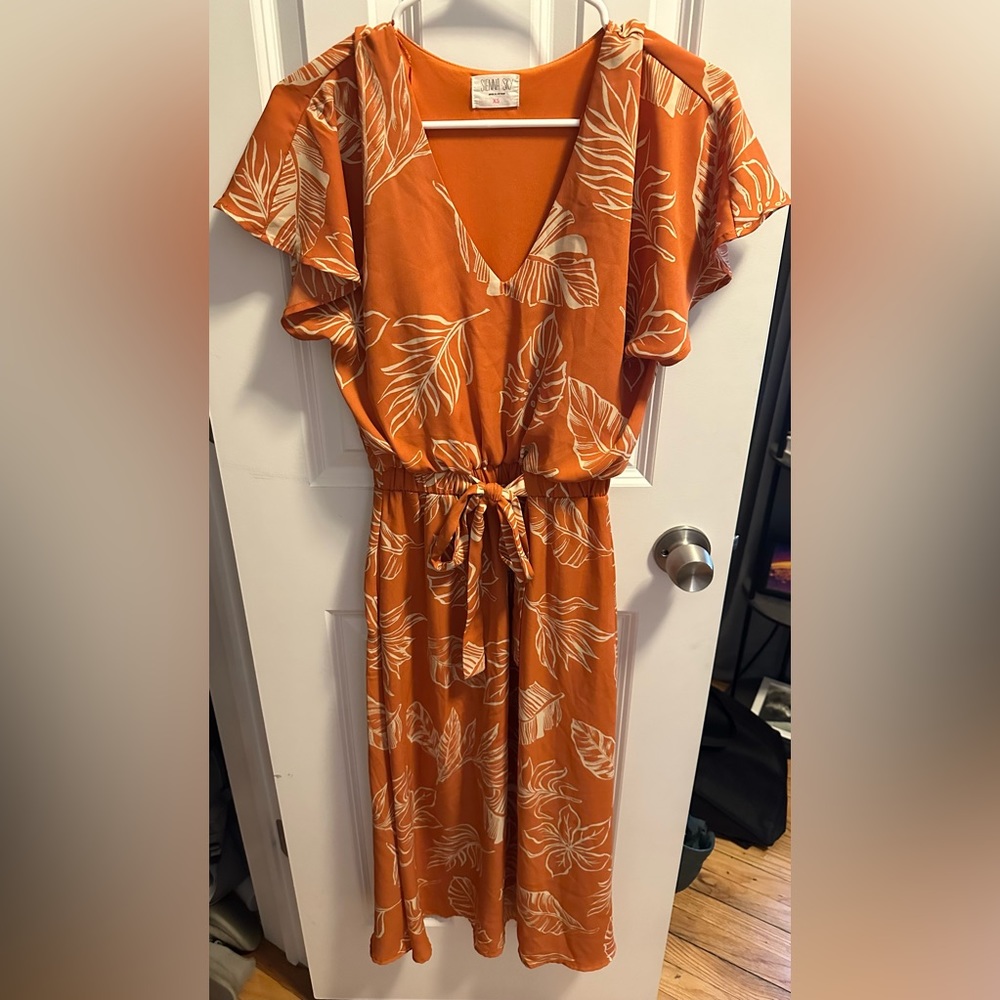 Juniors XS burnt orange floral midi dress